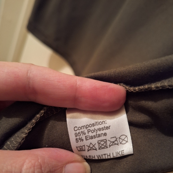 Romwe green graphic tee shirt - Picture 10 of 10